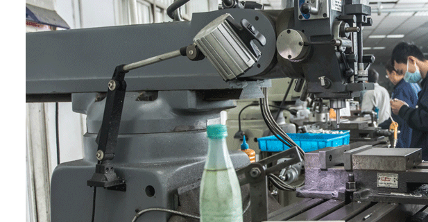 先進(jìn)設(shè)備60臺 年產(chǎn)值3000萬 先進(jìn)設(shè)備60臺 年產(chǎn)值3000萬